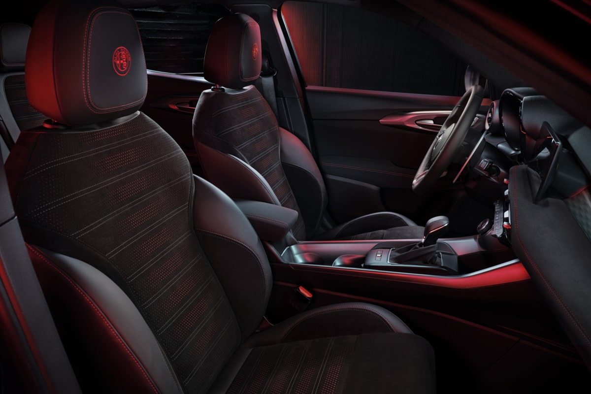 Alfa Romeo Tonale 1.6L 130 PS   (2022-2025)