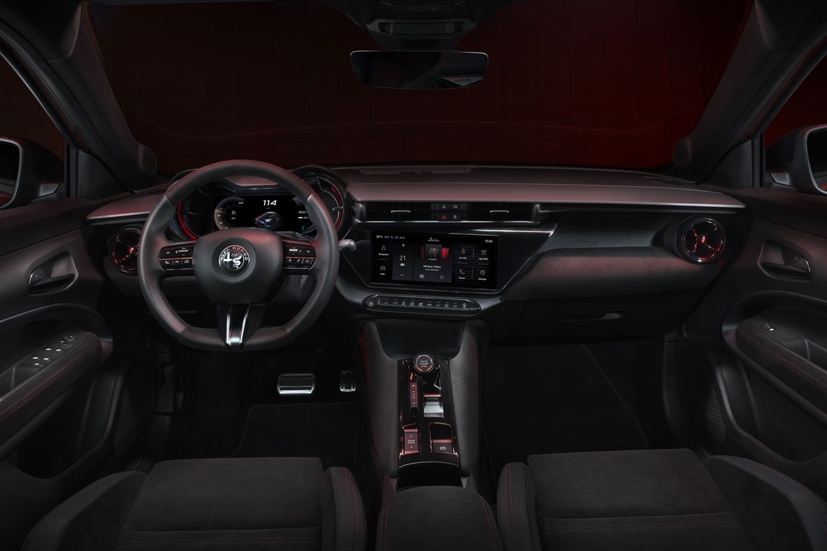 Alfa Romeo Junior 2026