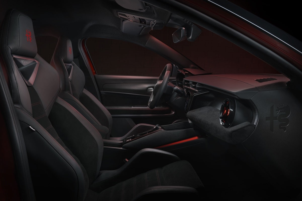 Alfa Romeo Junior 2026