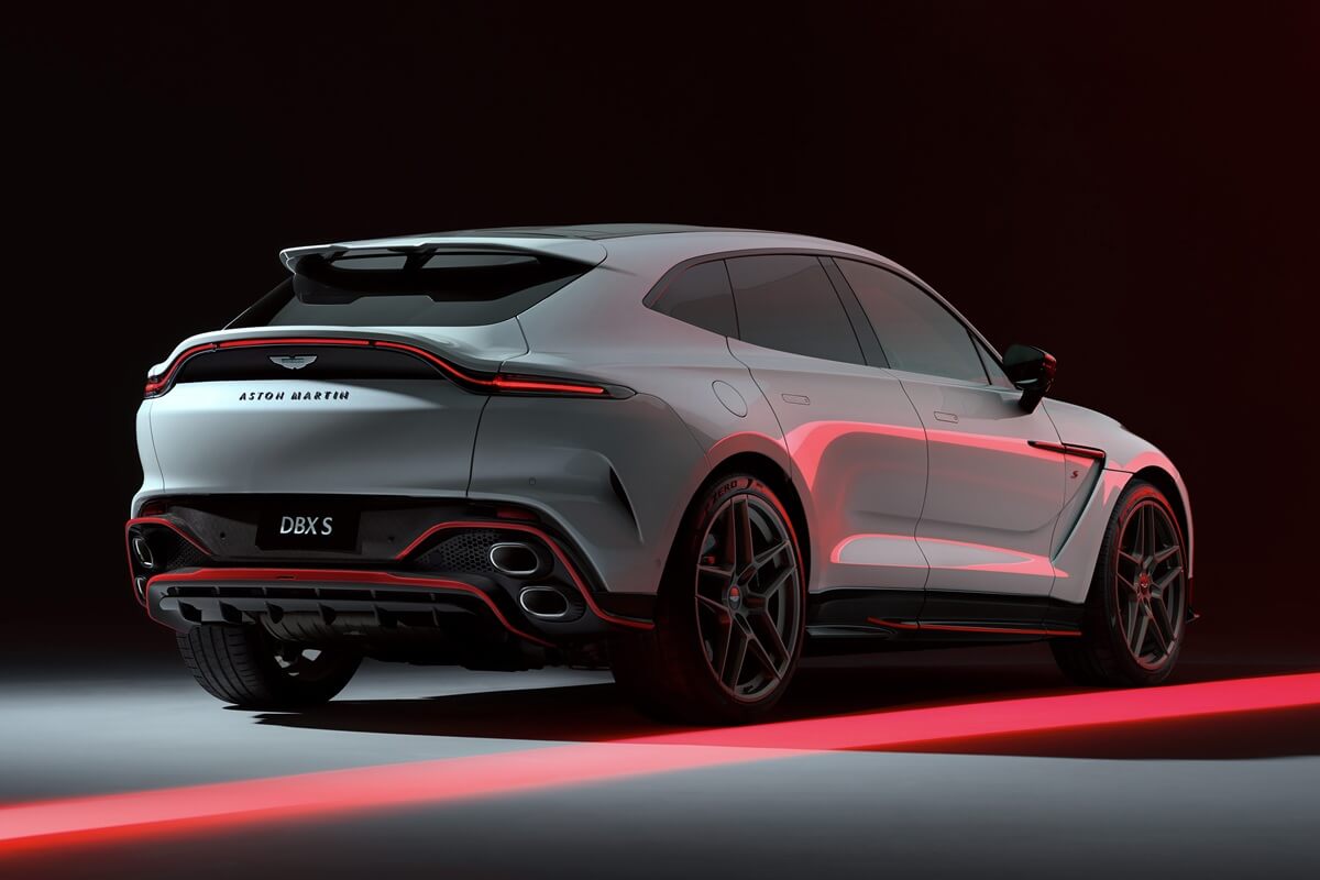 Aston Martin DBX 2026