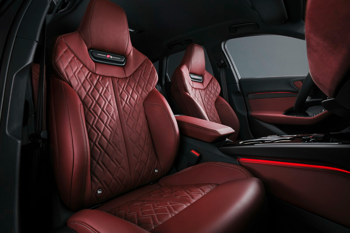 Audi A5 Avant S5 367 PS  AWD 2026