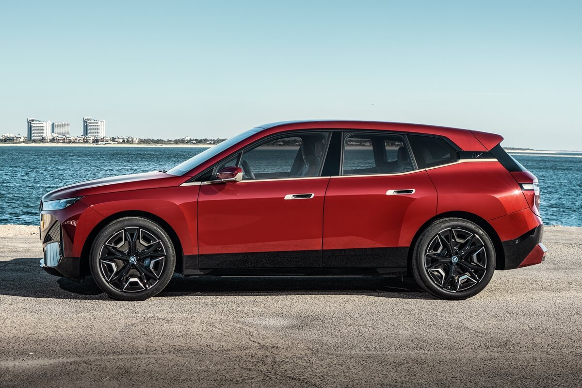 BMW iX 2021-2024
