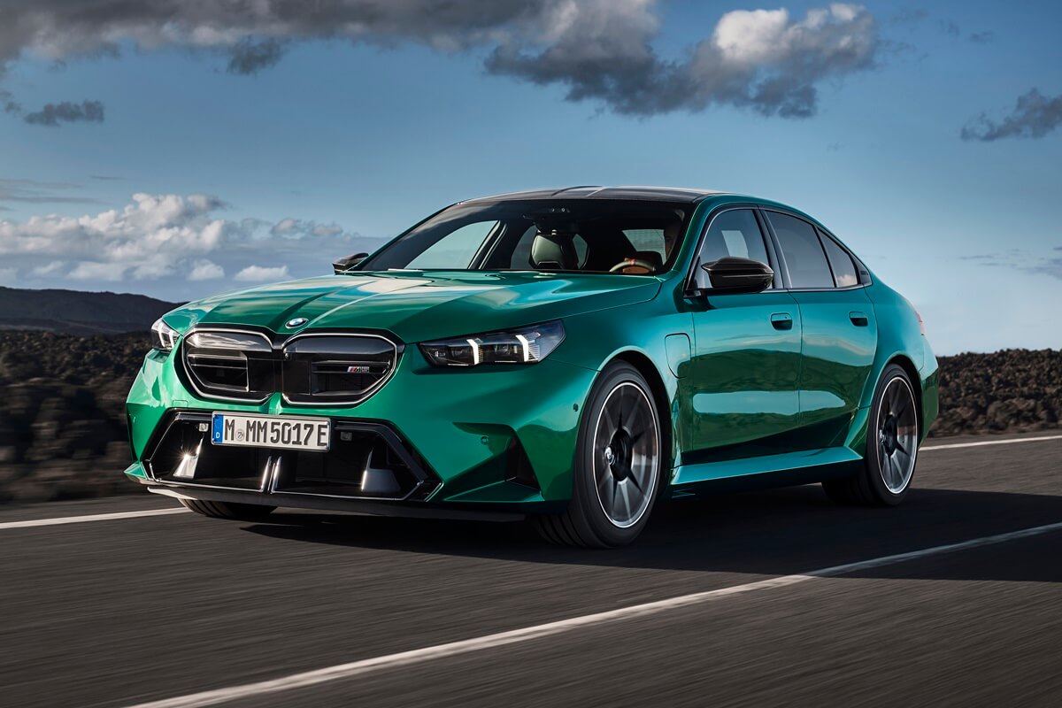 BMW 5 Series Saloon M5 727 PS  AWD 2026