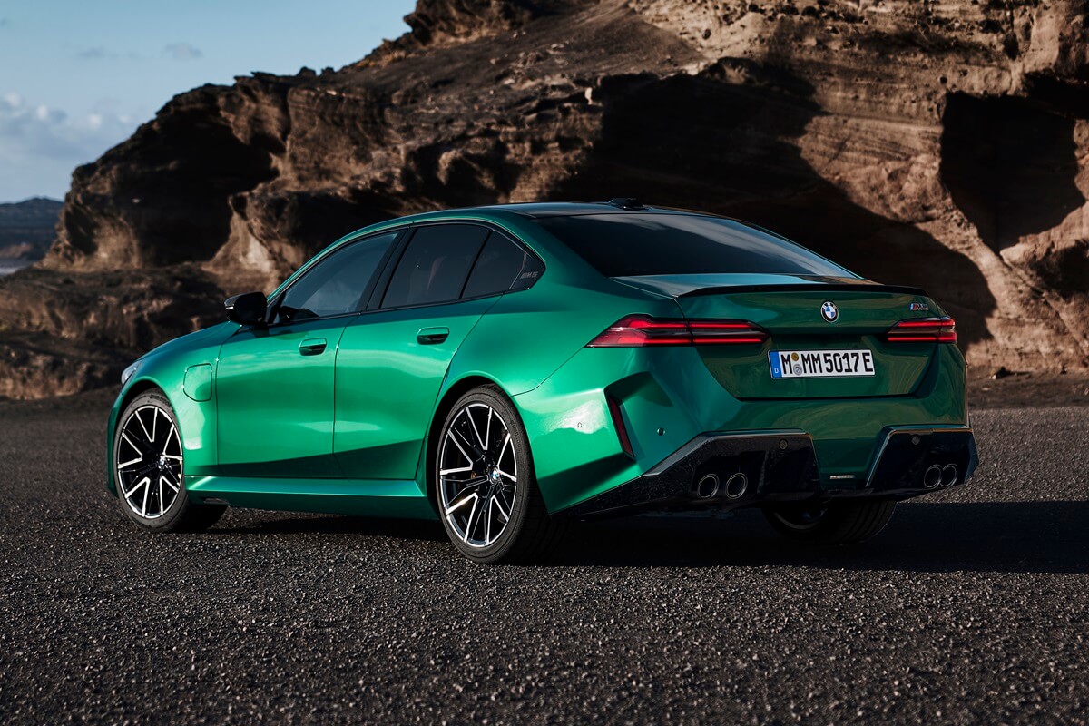 BMW 5 Series Saloon M5 727 PS  AWD 2026