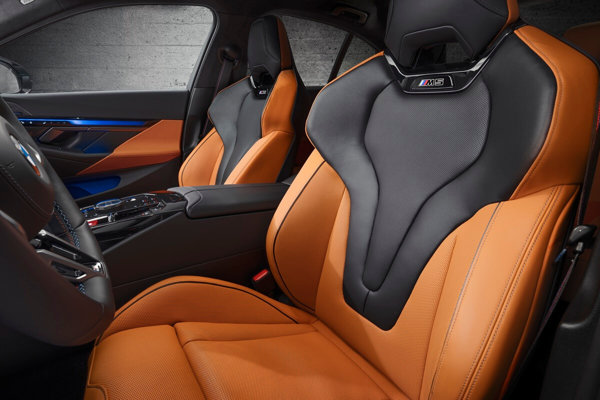 BMW 5 Series Saloon M5 727 PS  AWD 2026