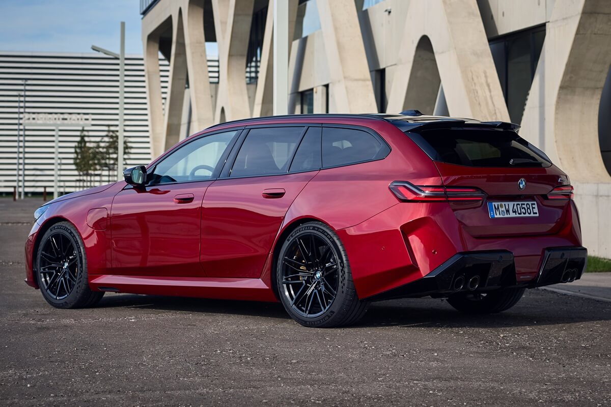 BMW M5 Touring 2026
