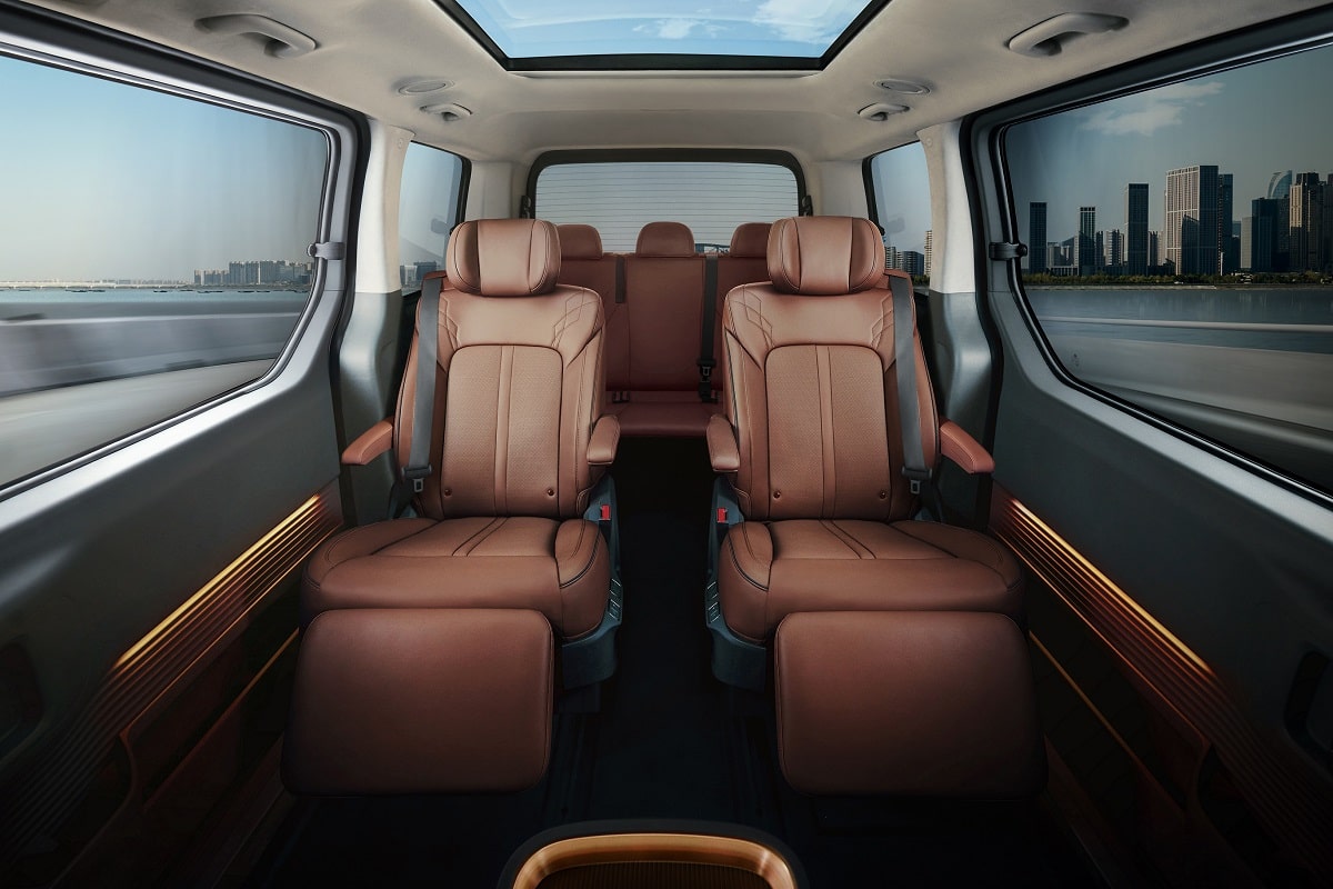 Hyundai Staria 2026