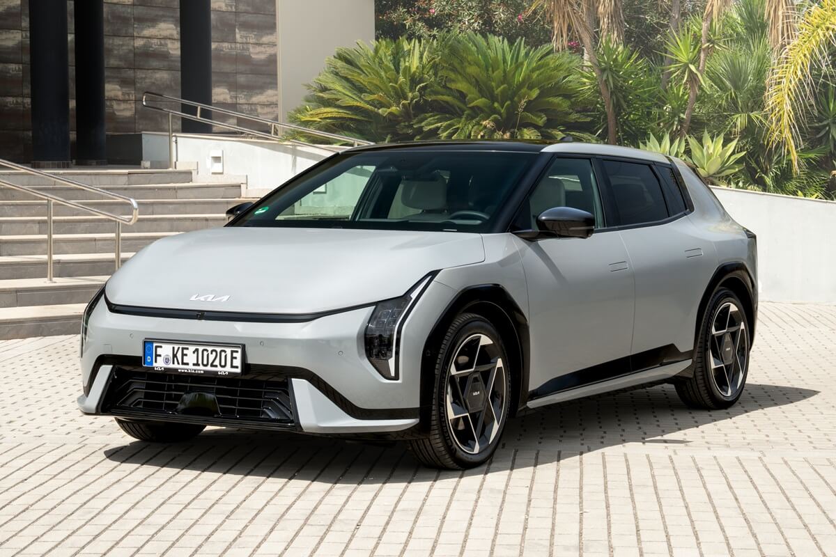 Kia EV4 2026