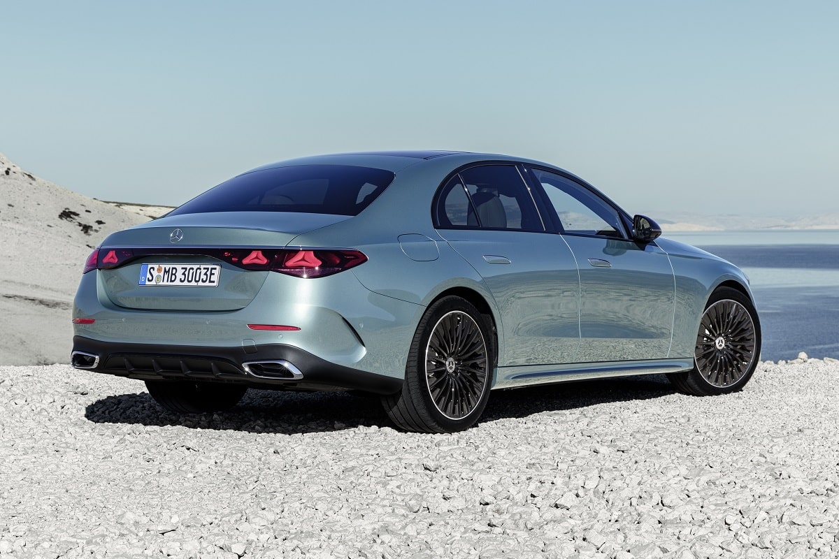 Mercedes E-Class Saloon 2026