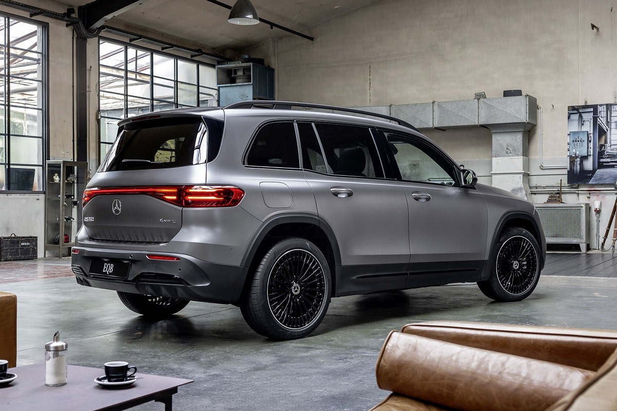 Mercedes EQB 2026
