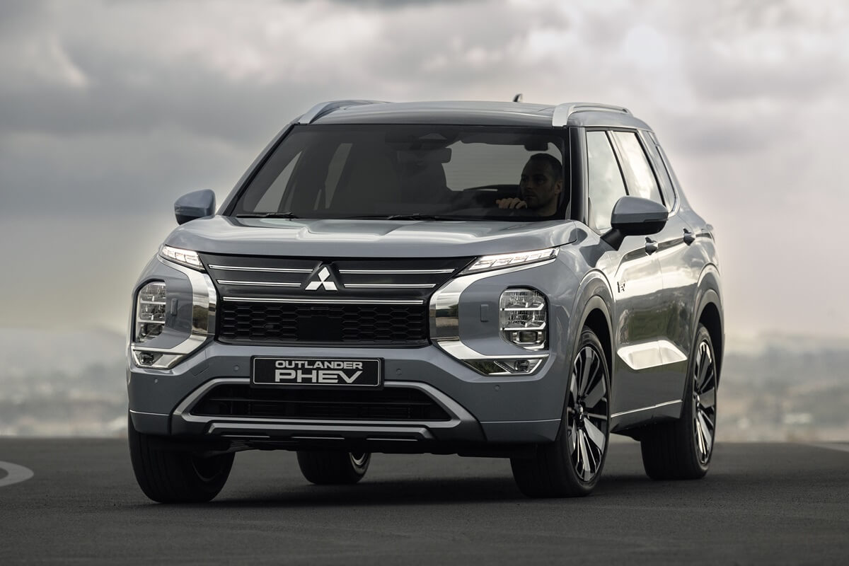 Mitsubishi Outlander 2026