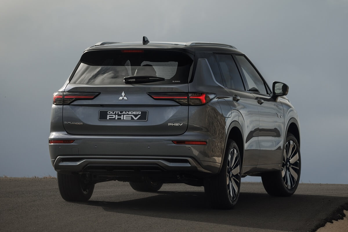 Mitsubishi Outlander 2026