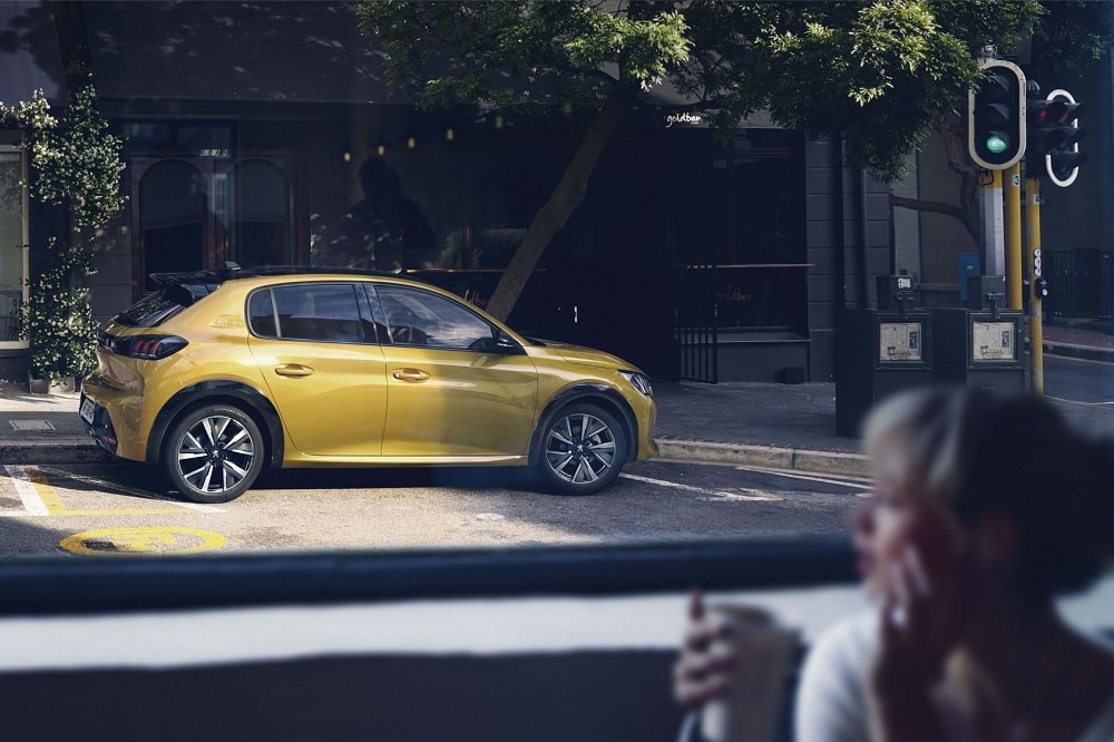 Peugeot 208 1.2 PureTech 100 PS   (2019-2023)