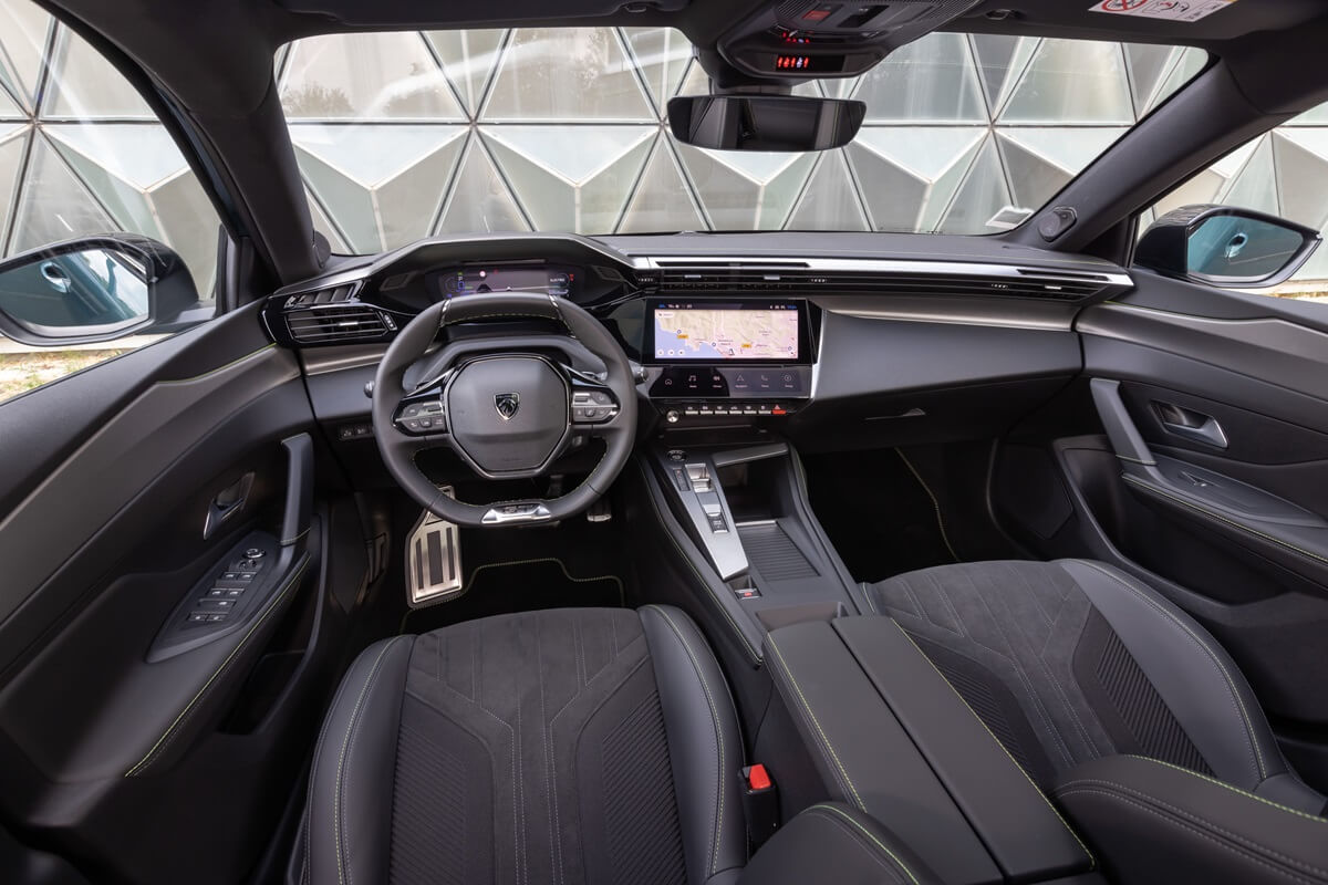 Peugeot 308 SW 1.2 Puretech 130 PS manual  (2021-2025)