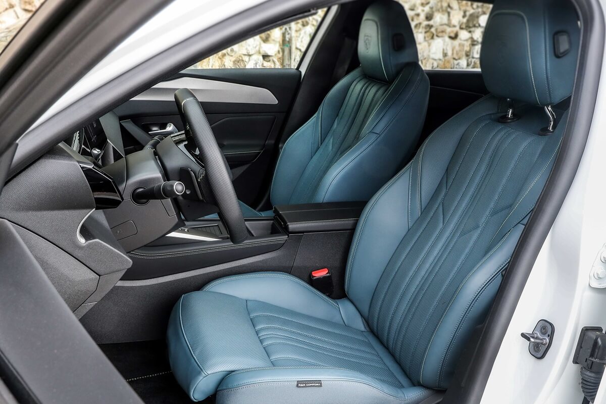 Peugeot 308 SW 1.2 Puretech 130 PS manual  (2021-2025)