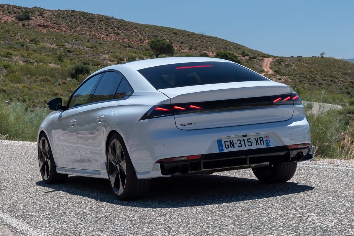 Peugeot 508 PSE Hybrid 360 PS  AWD 2026