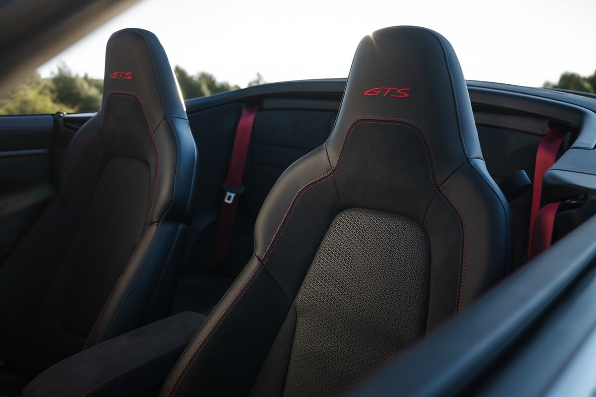 Porsche 911 Cabriolet Carrera GTS 541 PS   2026