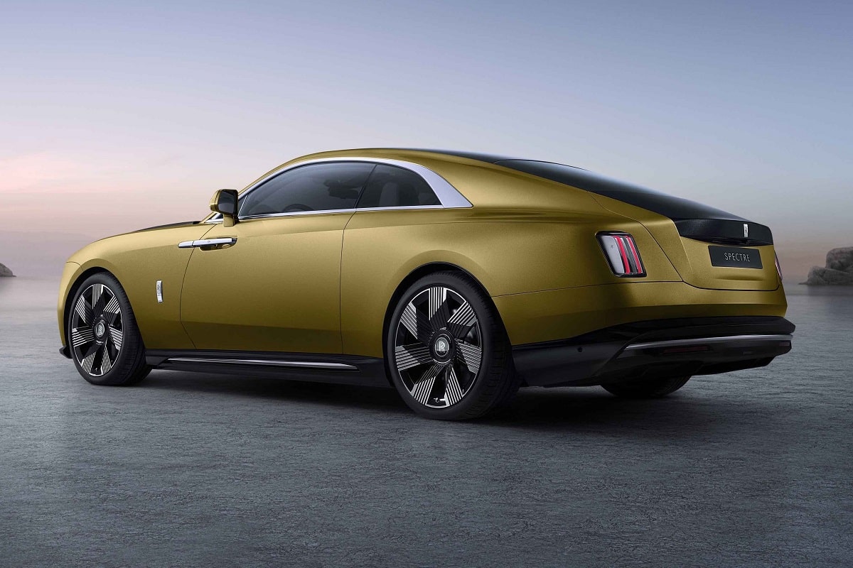Rolls-Royce Spectre 2026