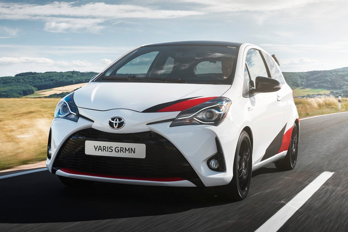 Toyota Yaris GRMN 212 PS manual  (2017-2020)