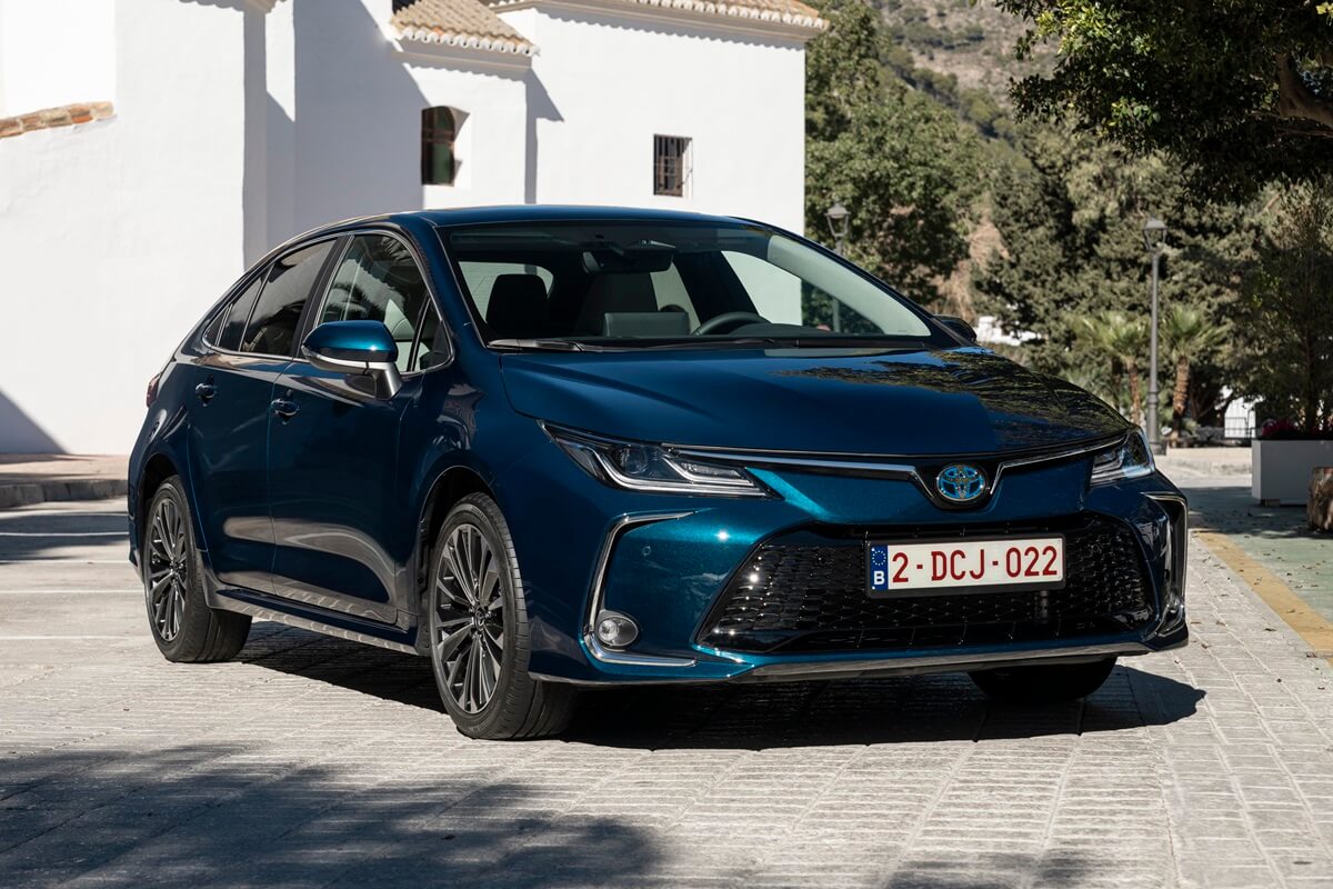 Toyota Corolla Sedan 2026