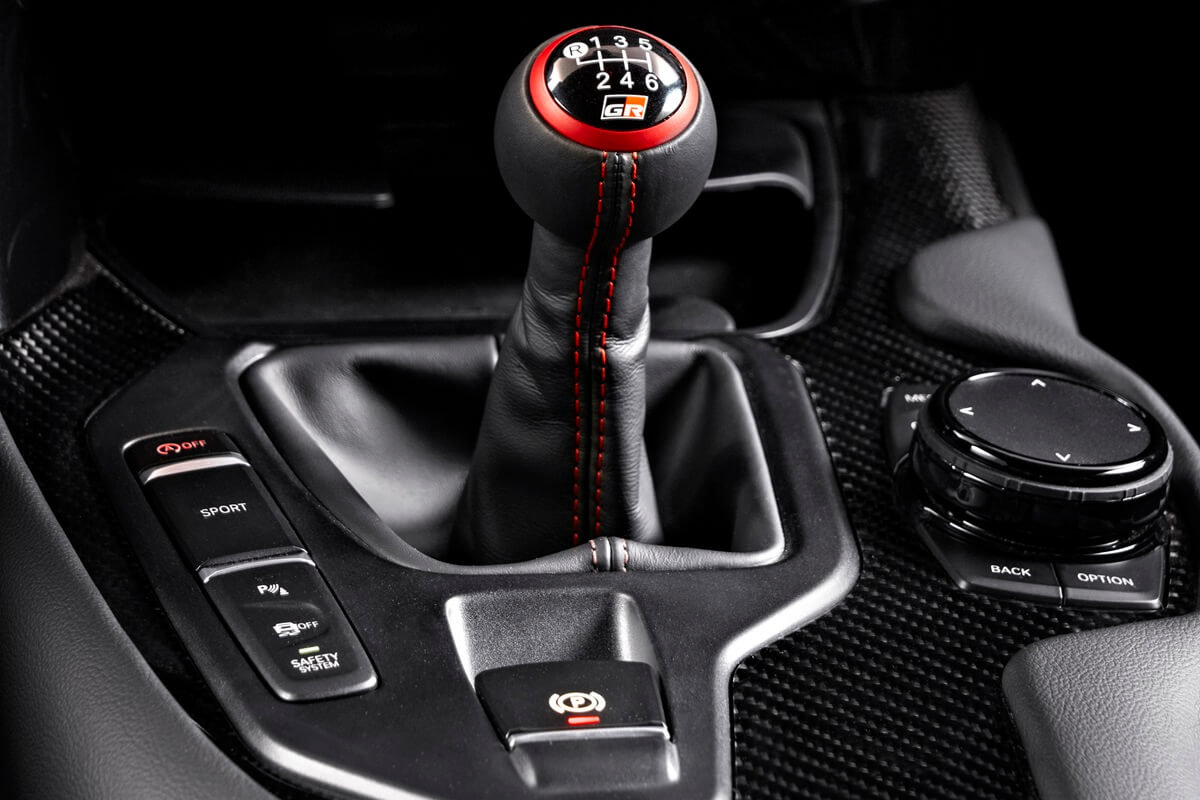 Toyota Supra Lightweight EVO 340 PS manual  2026